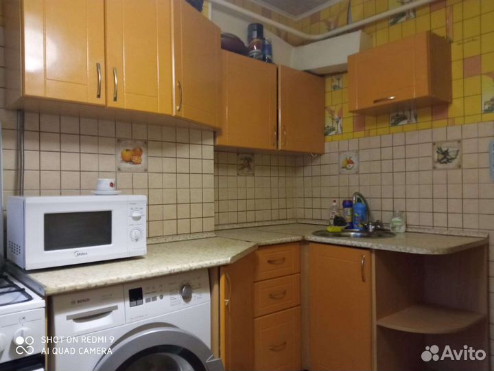 Угловой кухонный гарнитур б/у