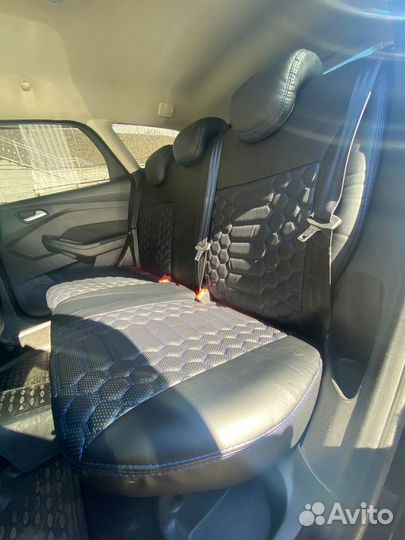 Авточехлы из экокожи