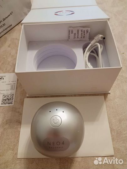 Массажер для лица NEO 4
