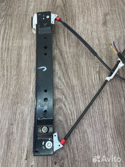 Стеклоподъемник задний правый Ford S-Max минивэн