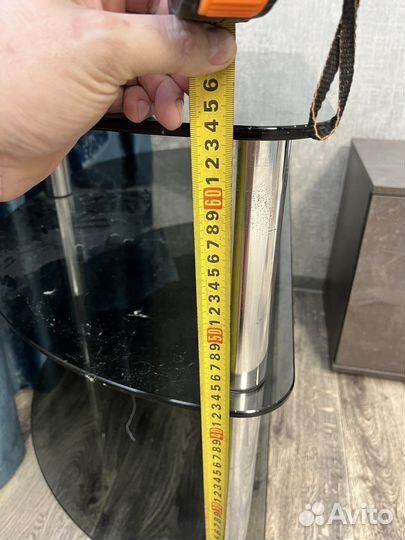 Стеклянная тумба