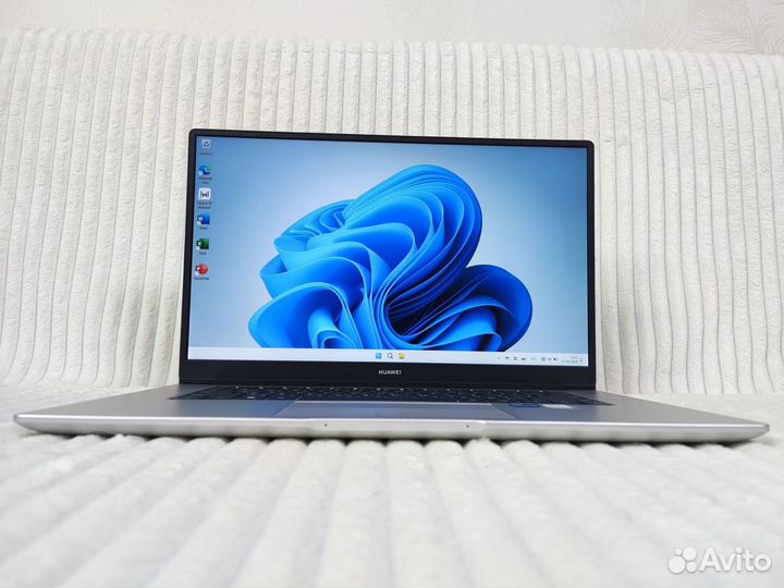 Huawei MateBook 15 I5 1135G7 8/512