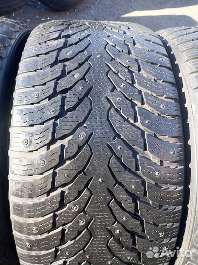 Nokian Tyres Hakkapeliitta 9 SUV 295/40 R21