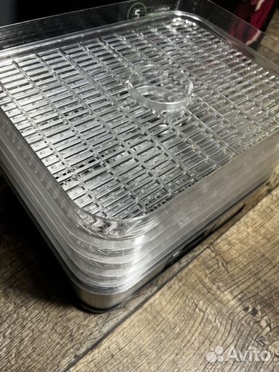 Электросушилка продуктов Marta MT-1952