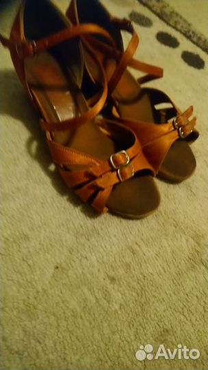 Туфли для бальных танцев