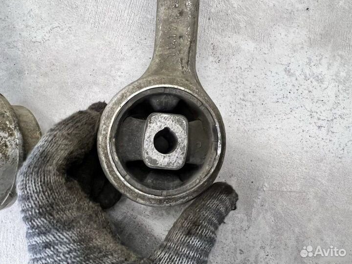 Рычаг поперечный передний Bmw 5-Series E39