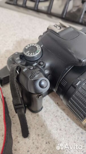 Зеркальный фотоаппарат canon 600D