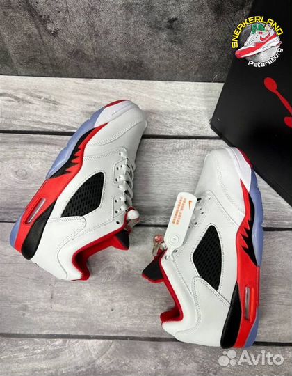 Air Jordan 5 Low Fire Red