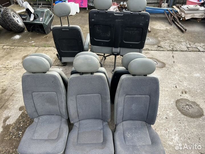 Комплект сидений от микроавтобуса opel movano