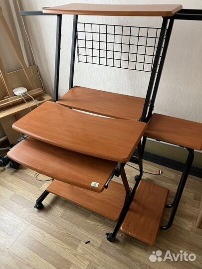 Комьютерный стол