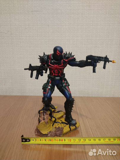 Фигурка Агент Веном