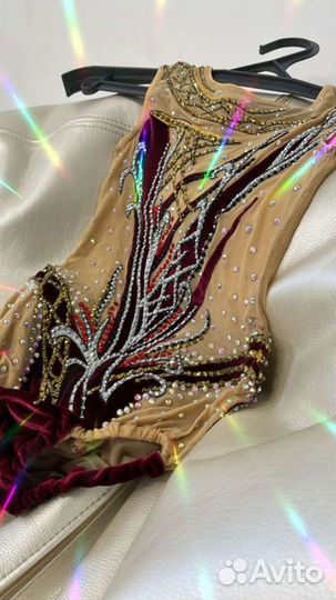 Купальник для художественной гимнастики