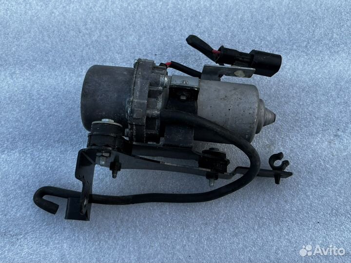 Вакуумный насос ABS BMW F01 F02 F10 F30