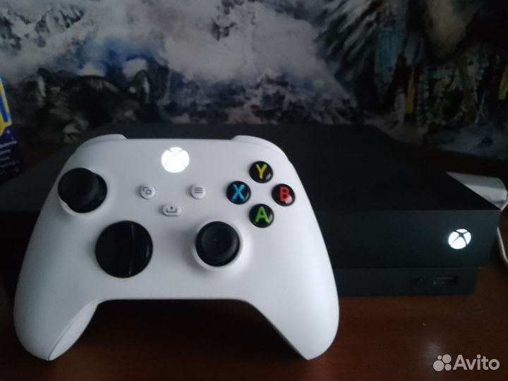 Xbox One x 1tb