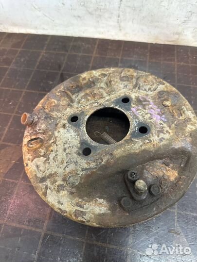 Пыльник тормозного барабана Kia Spectra