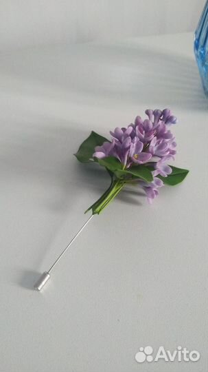 Брошь. Сирень