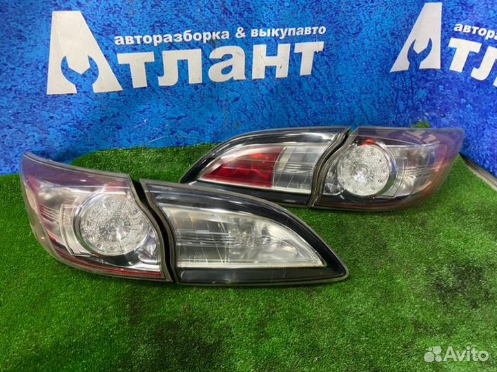 Комплект фонарей задний Mazda 3 BL Z6 2011