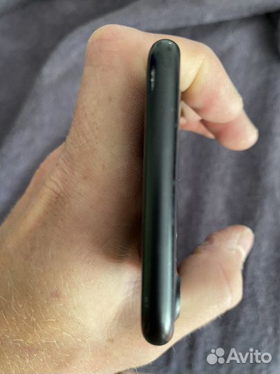 Телефон iPhone 7 32g