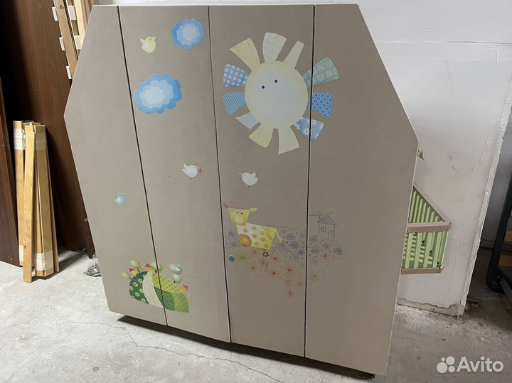 Детский кукольный домик