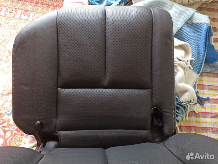 Заднее левое сиденье Ниссан Мурано Z52