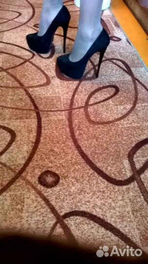 Туфли christian louboutin