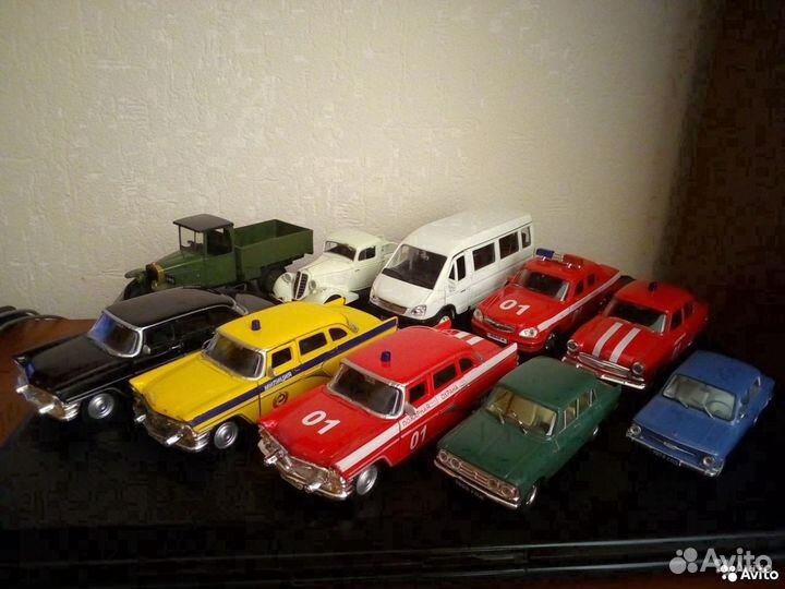 Продам модели 1:43