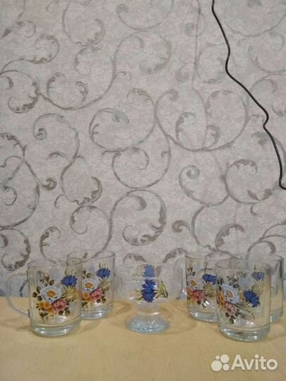 Кружки и креманка