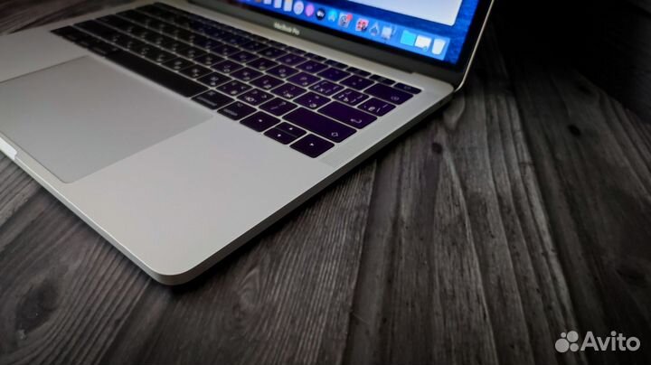 Apple MacBook Pro 13 2017 a1708 i5 2.3/8/256
