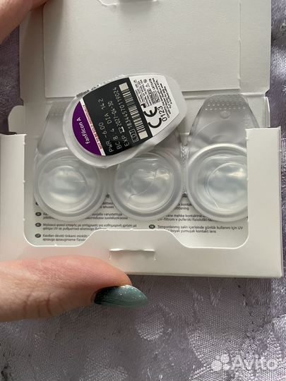 Линзы контактные