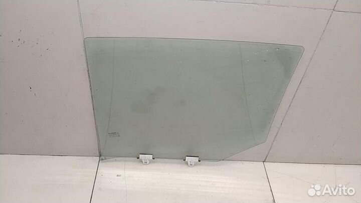 Стекло двери задней правой Renault Megane
