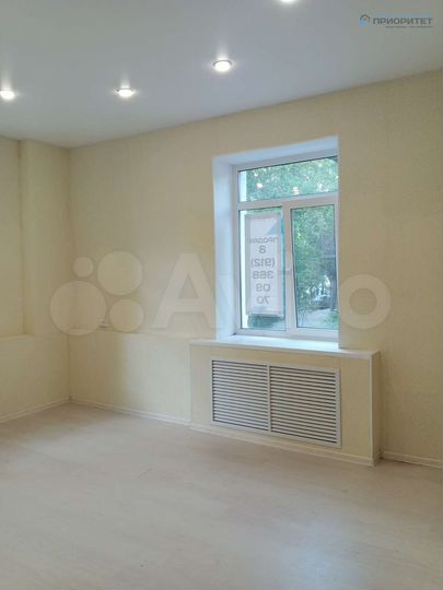 Комната 21,5 м² в 9-к., 2/3 эт.