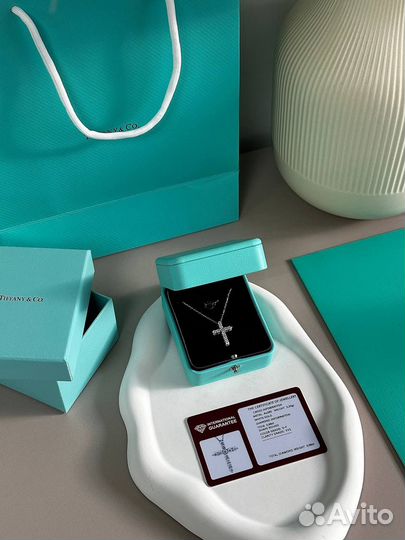 Подвеска-крест Tiffany&Co