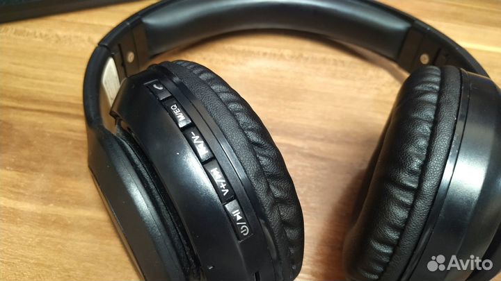 Bluetooth-гарнитура Defender FreeMotion B552