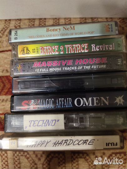 Аудиокассеты с записью