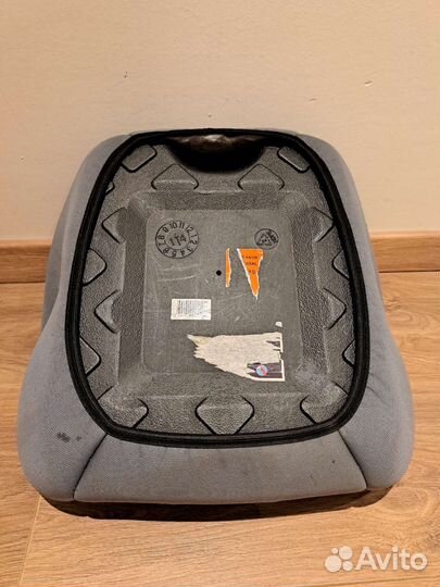 Детское автокресло- бустер Babyton