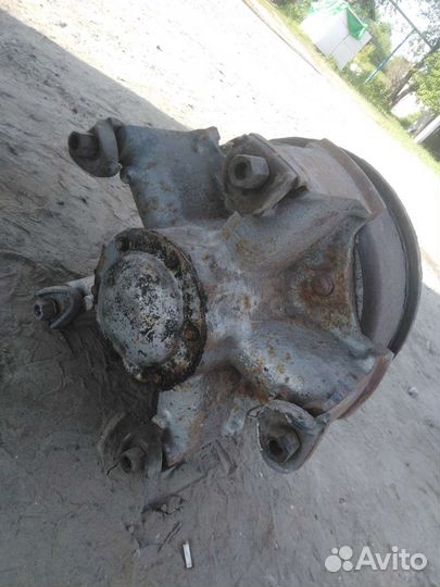 Ступицы на прицеп в сборе