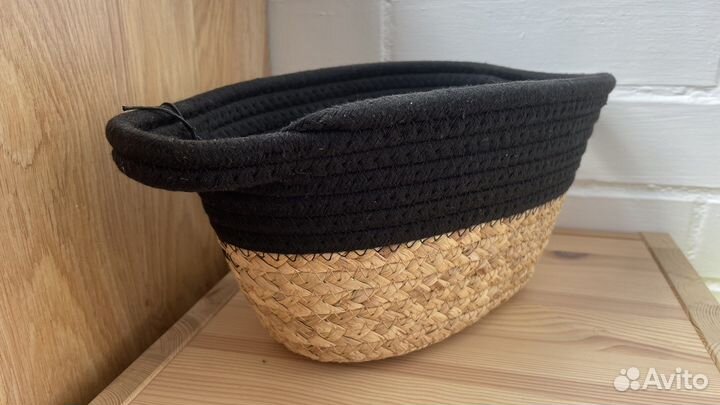 Плетеная корзина
