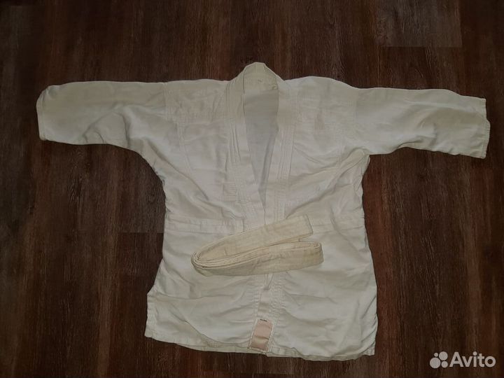 Кимоно для каратэ 130см