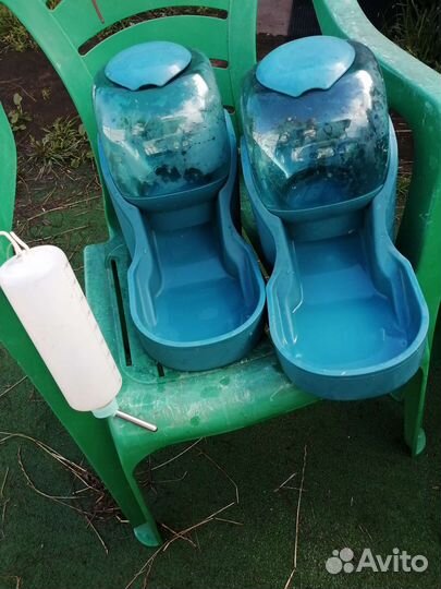 Продаются кормушки для крупного сухого корма