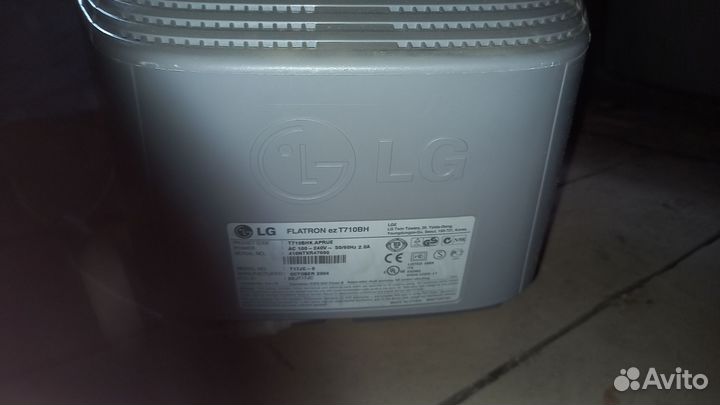 Игровой ЭЛТ монитор LG Flatron ez T710BH