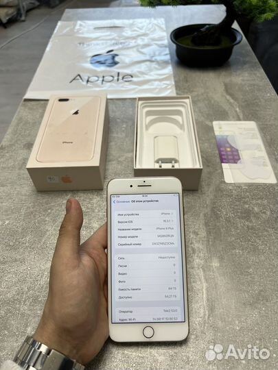 iPhone 8 Plus, 64 ГБ