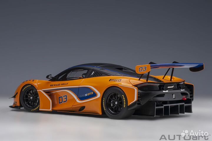 81942 McLaren 720S GT3 Presentation Car #03 1:18