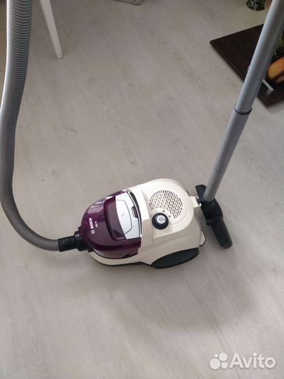 Пылесос Bosch GS 10