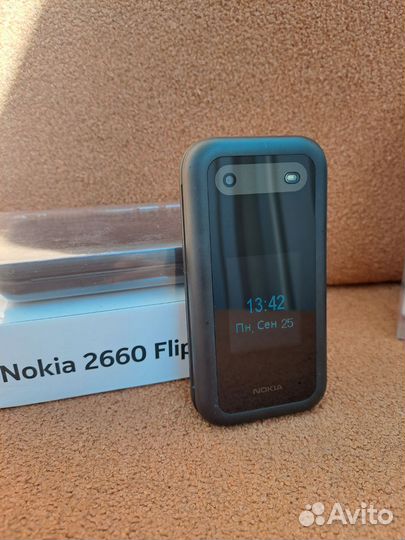 Nokia 2660 Flip