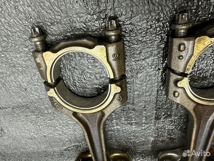 Поршень шатун audi q5 8r 21 палец