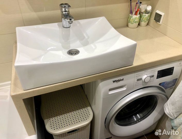 Столешница для ванной