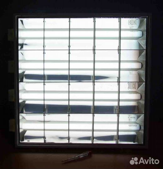 Светильник дневного света