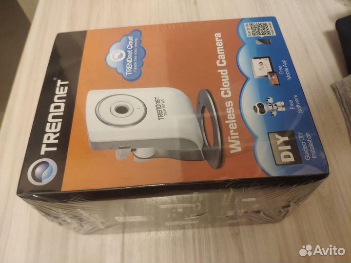 IP- камера видеонаблюдения Trendnet TV-IP751ws