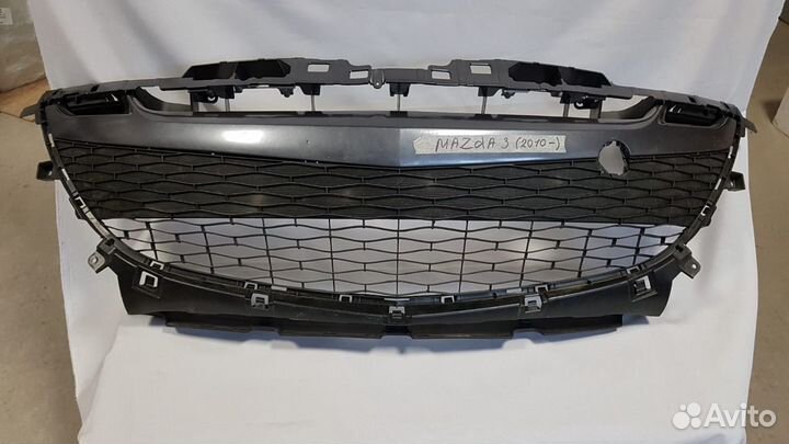 Решетка радиатора Mazda 3 с 2009-2011 г. в