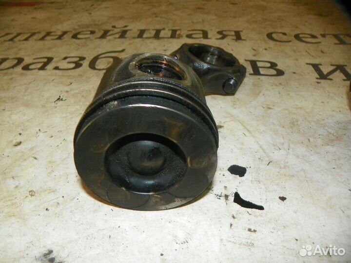 Поршень с шатуном Kia Sorento